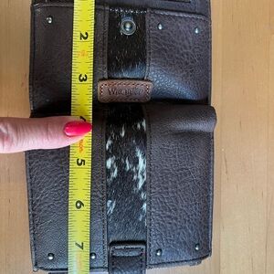 Wrangler Dark Brown Leather Wallet with Unique Pattern